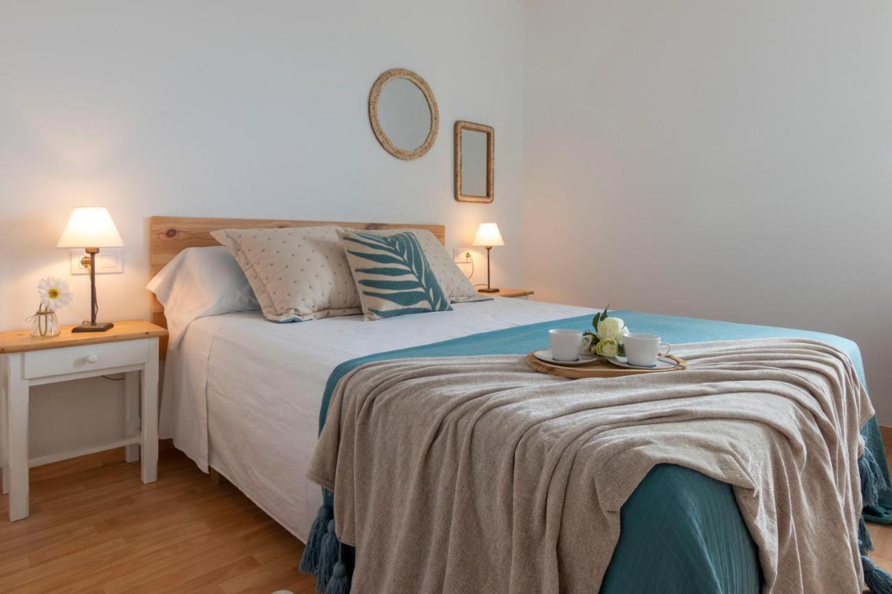 Apartamento Ponent 6 Cala Blanca  Exterior photo
